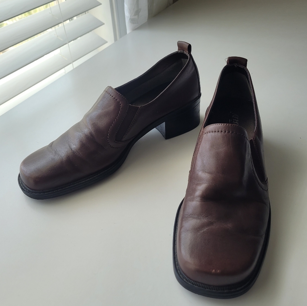 Aerosoles Women’s Slip-On Shoes – Size 9.5